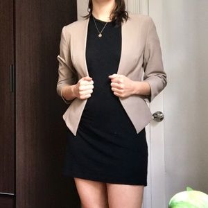 Cropped Beige Express Blazer